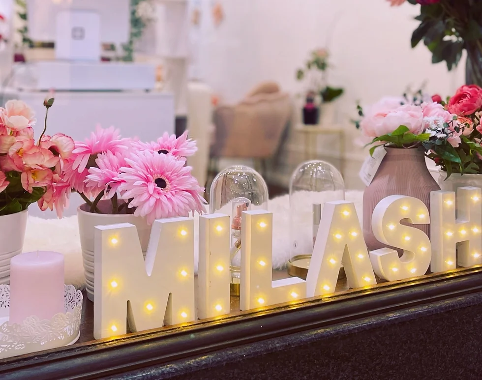 Milash studio reception